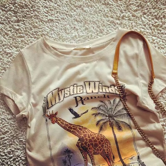 Mystic Winds vintage tee - Picture 11 of 16